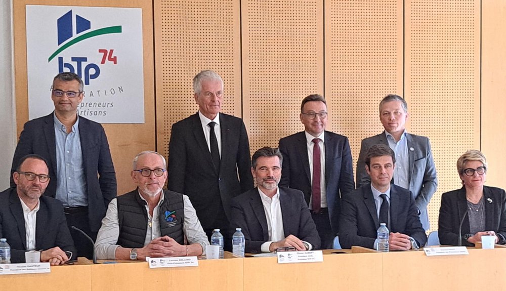 Conf_presse_crise_ush_74